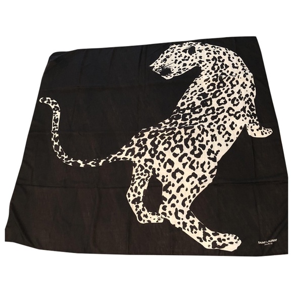 NEW Saint Laurent 2016 leopard shawl/wrap - Picture 1 of 8